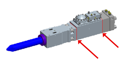 Illustration av traditionell hydraulhammare med sidobultar och flera sektioner markerade, som visar skillnaden jämfört med monoblockdesign.