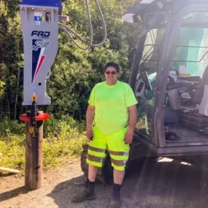 Bie Grävtjänst AB med Furukawa FXJ125 hydraulhammare