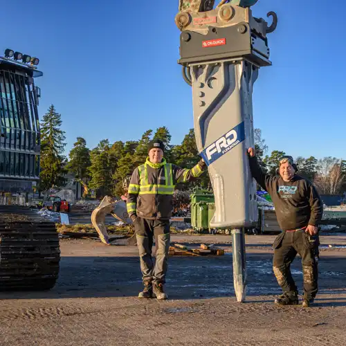 Normans i Jönköping AB med Furukawa F35LN hydraulhammare